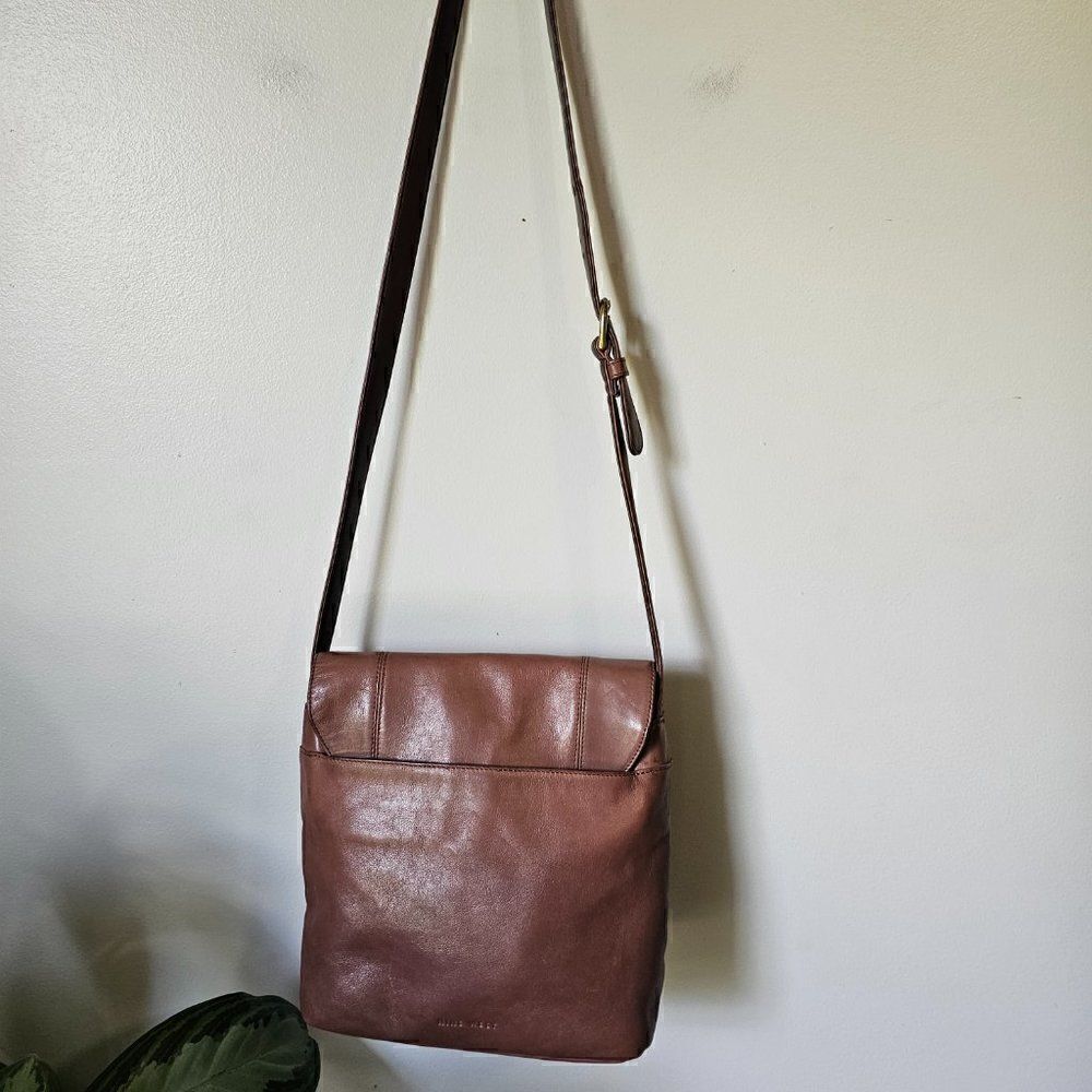 EUC NINE WEST BROWN LEATHER CROSSBODY BAG MEDIUM - Picture 3 of 16